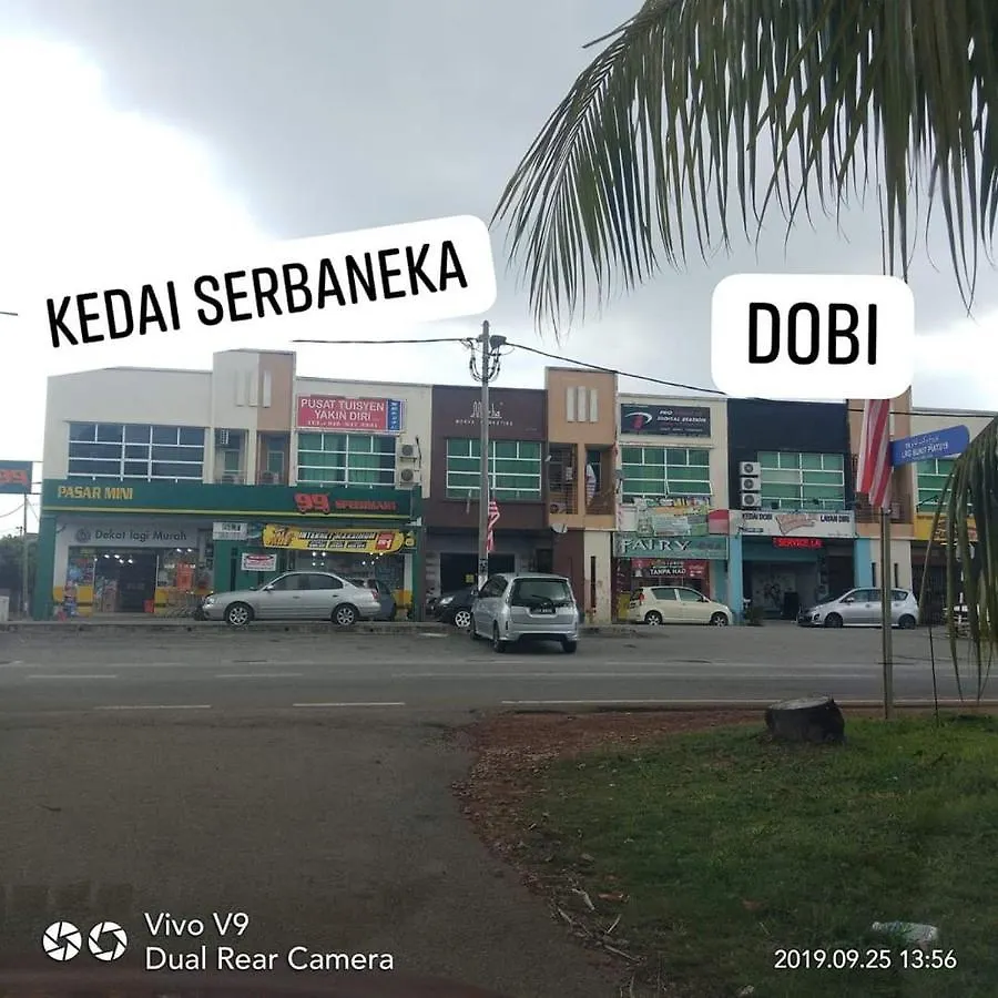 Homestay Bukit Piatu Melaka Rumah Luas 0*, Malacca 马来西亚