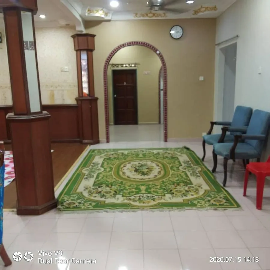 Homestay Bukit Piatu Melaka Rumah Luas 度假居 Malacca